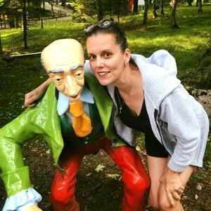 Meet your Posher, Nicole